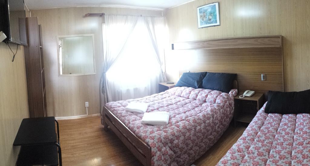 Hostal Parediso Punta Arenas Exterior photo
